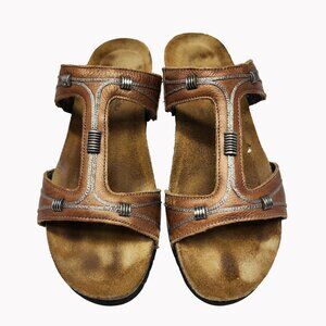 Naot Womens Size 8 Bronze Leather Sandals With Metal Accents